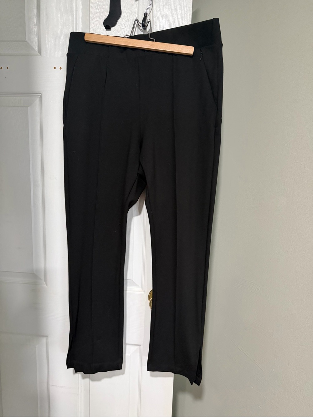 Universal Standard Black Ponte Pants -Ankle Length